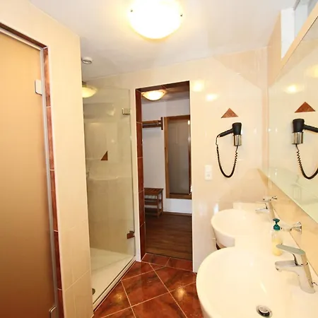 Modern With Sauna In Tyrol, Cleaning Included Stumm