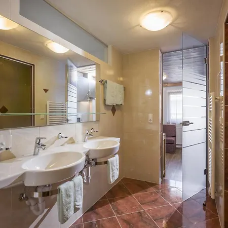 Modern With Sauna In Tyrol, Cleaning Included 公寓 *