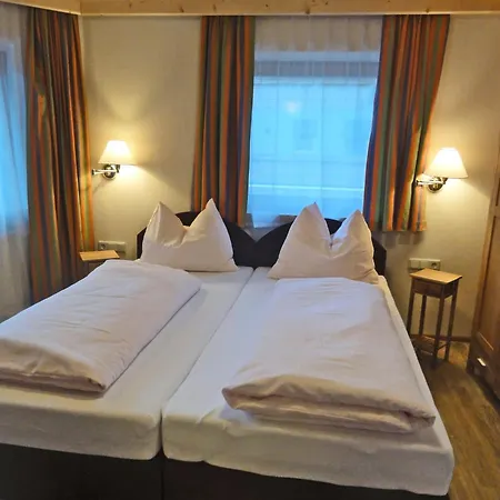 In Near Zillertal Area, Cleaning Included Apartmán